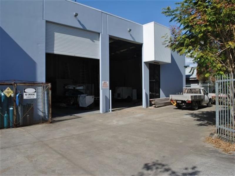 74 Compton Road, Woodridge QLD 4114