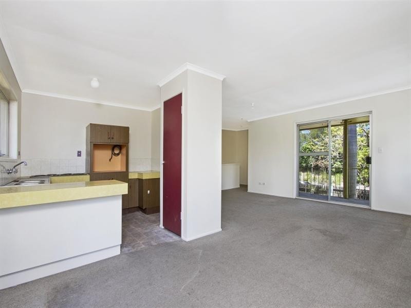 118-120 Anzac Avenue, Hillcrest QLD 4118