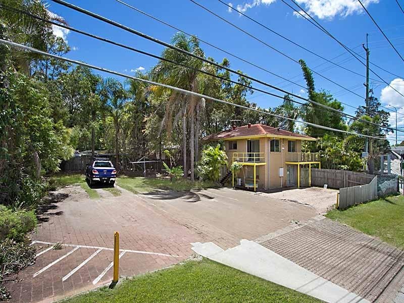 118-120 Anzac Avenue, Hillcrest QLD 4118