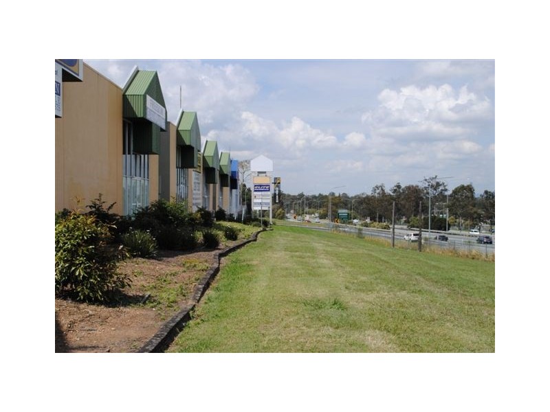 1A/10 Chatswood Road, Springwood QLD 4127