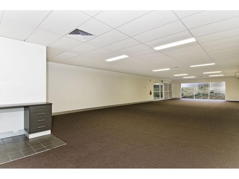 3/61 Commercial, Shailer Park QLD 4128