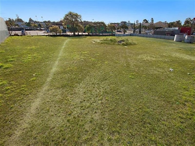 9 Mayes Avenue, Logan Central QLD 4114