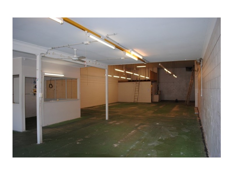 16/157 North Road, Woodridge QLD 4114