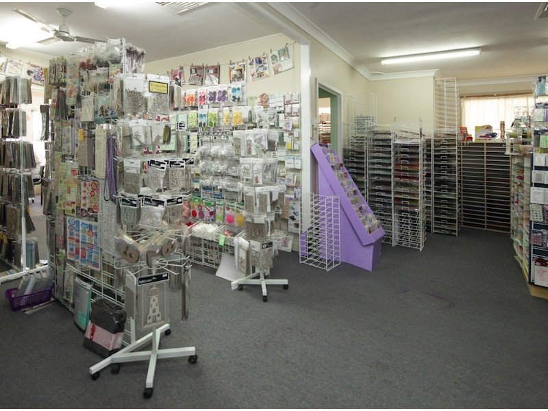 10 Mayes Avenue, Logan Central QLD 4114