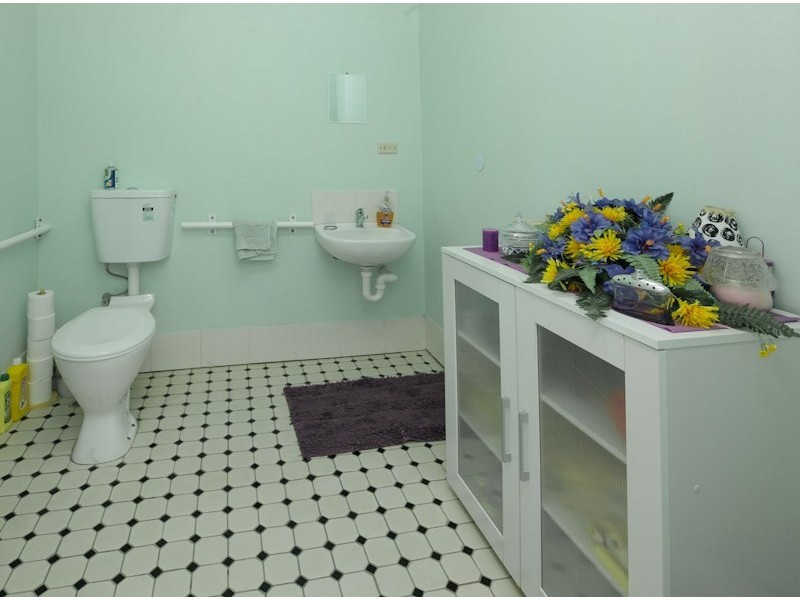 10 Mayes Avenue, Logan Central QLD 4114