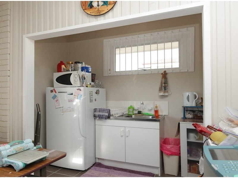 10 Mayes Avenue, Logan Central QLD 4114