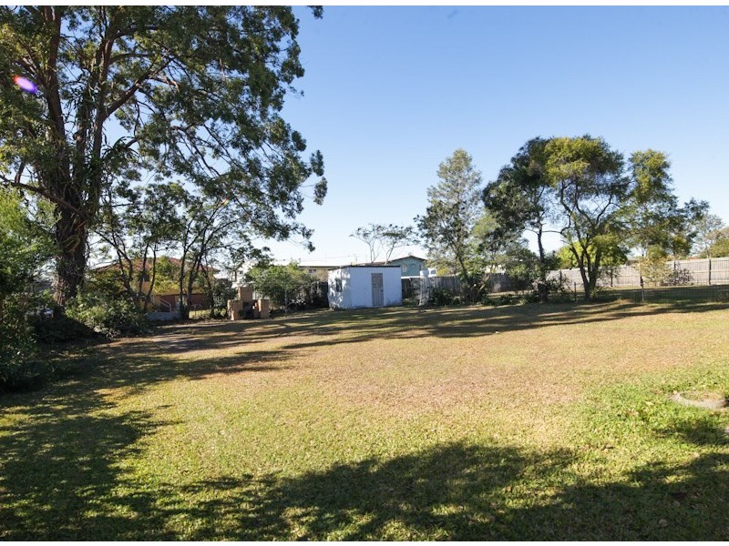 10 Mayes Avenue, Logan Central QLD 4114