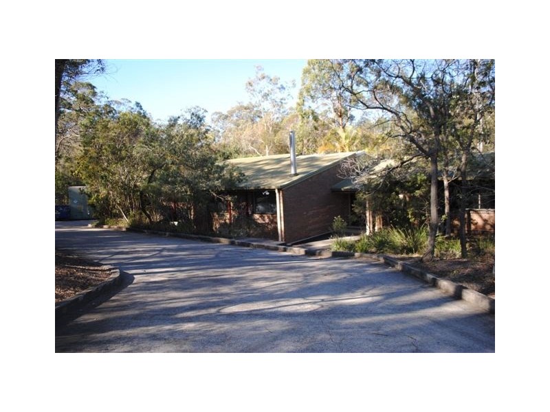 61 Don Young Road, Nathan QLD 4111