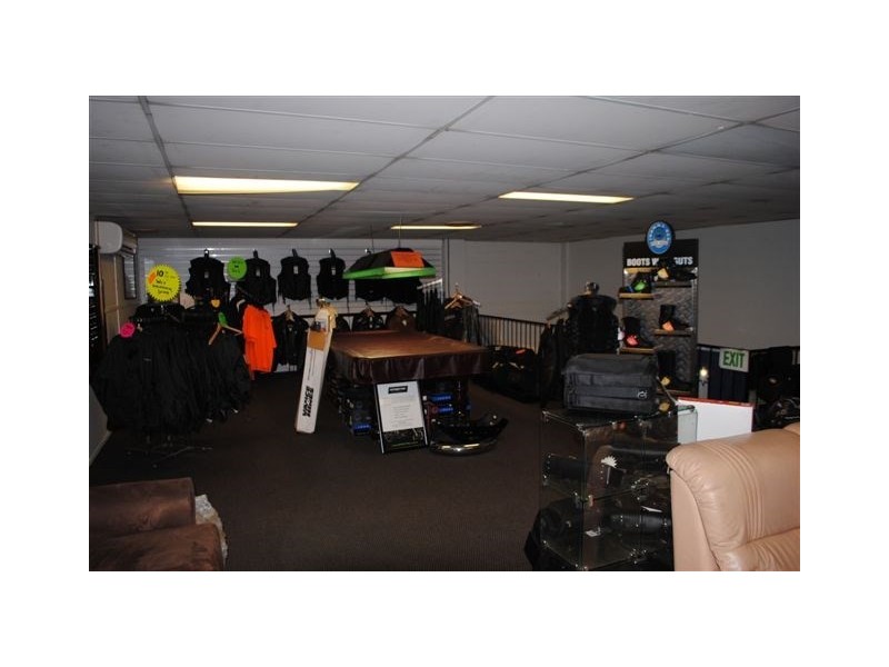 3409 Pacific Highway, Slacks Creek QLD 4127