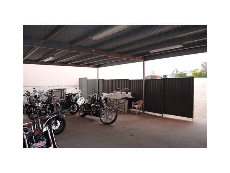 3409 Pacific Highway, Slacks Creek QLD 4127