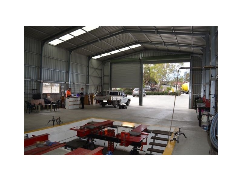 61 Rowland Street, Slacks Creek QLD 4127