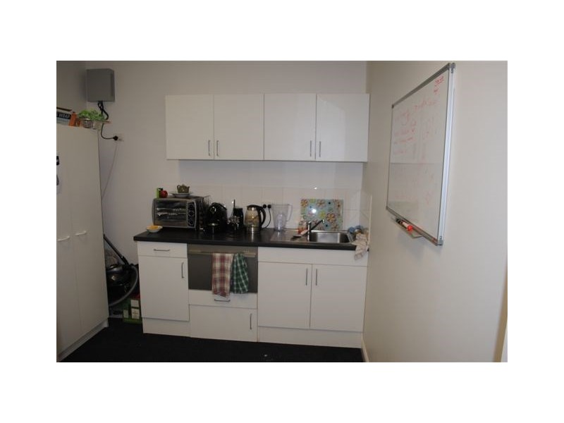 2/18 Carol Avenue, Springwood QLD 4127