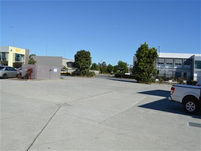 Lot 10/3-19 University Drive, Meadowbrook QLD 4131