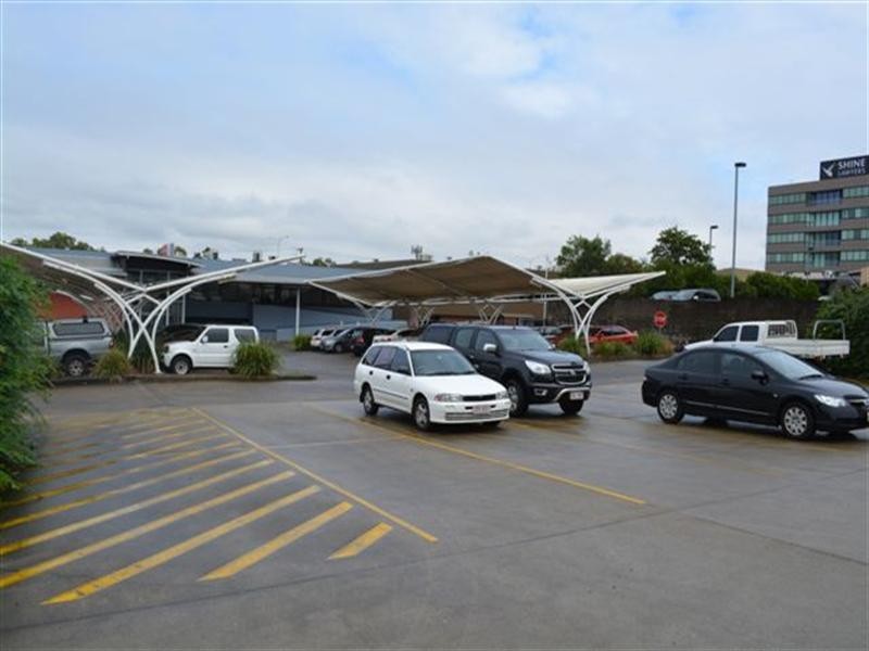 Unit 8/3360 Pacific Highway, Springwood QLD 4127