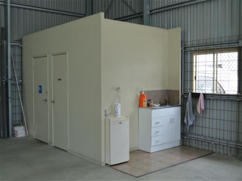 61 Rowland Street, Slacks Creek QLD 4127
