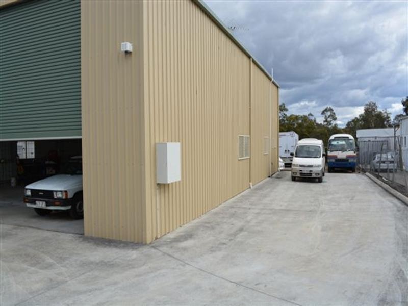 61 Rowland Street, Slacks Creek QLD 4127
