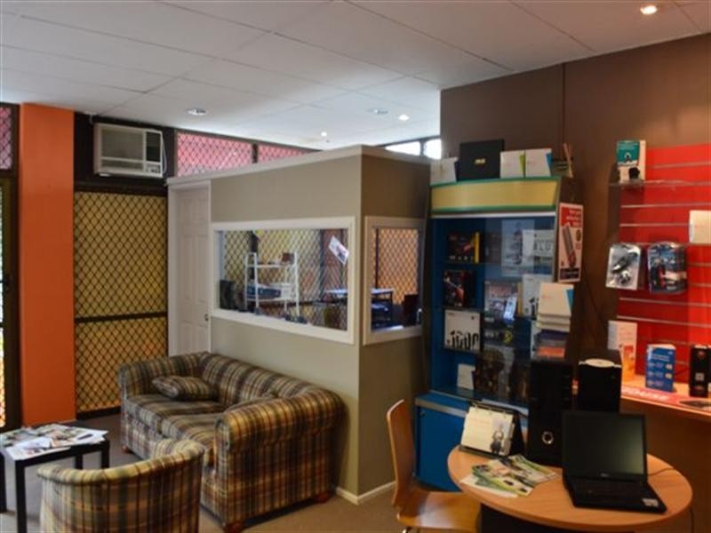 Unit 2/3377 Pacific Highway, Slacks Creek QLD 4127