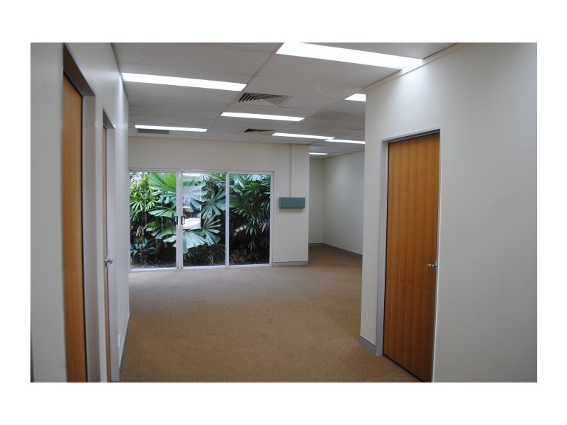 5/3442 Pacific Highway, Springwood QLD 4127