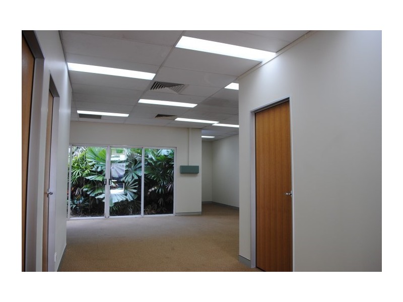 5/3442 Pacific Highway, Springwood QLD 4127