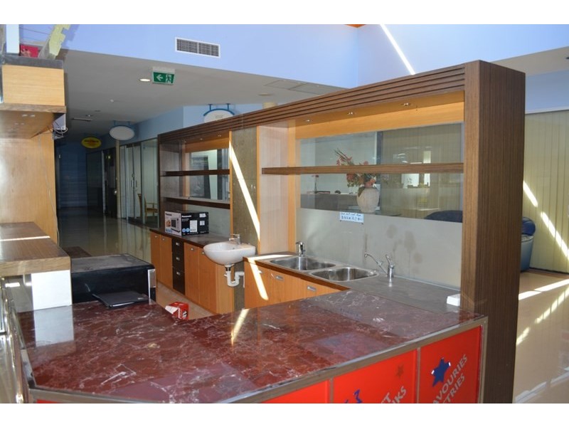 Shop 10/2900 Logan Road, Underwood QLD 4119