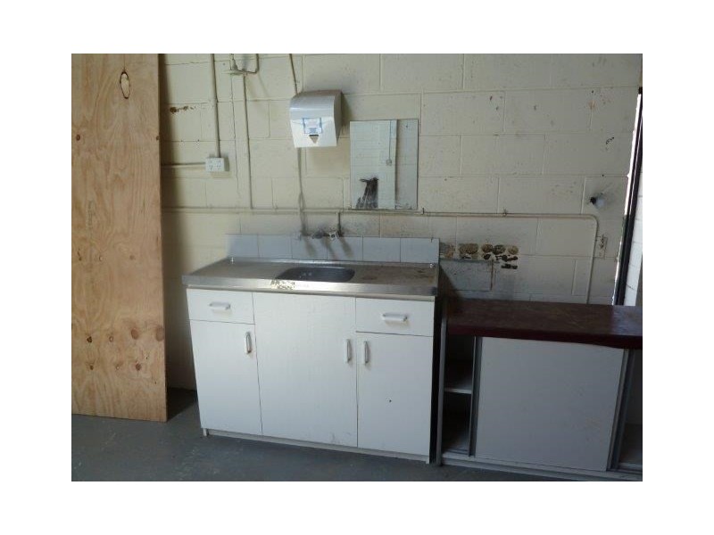 4 Herbert Street, Slacks Creek QLD 4127