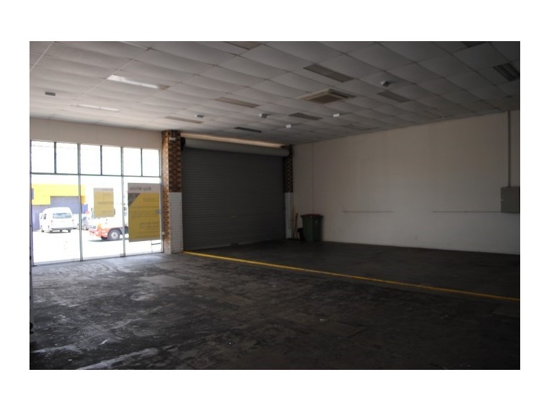 3381 Pacific Highway, Slacks Creek QLD 4127