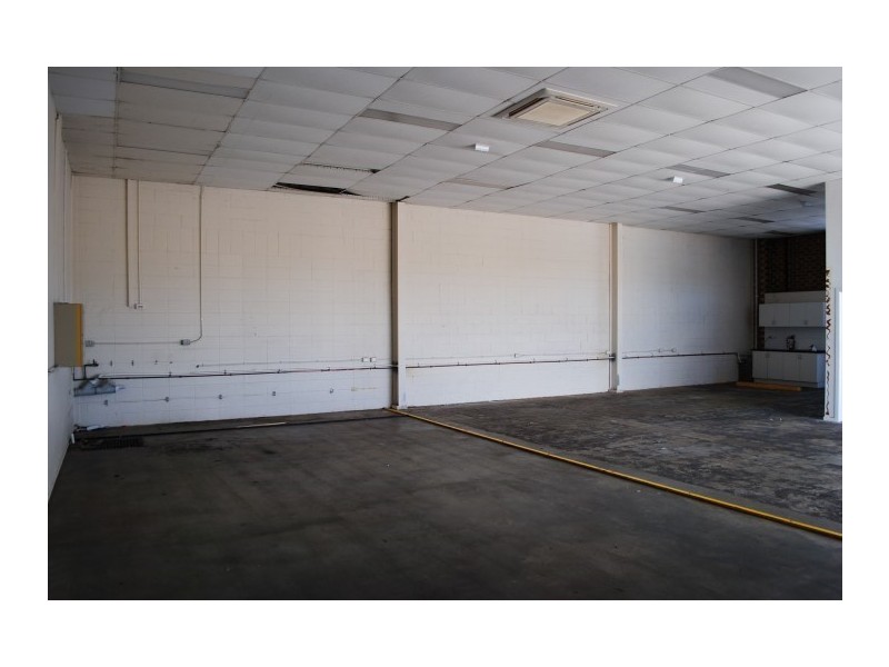 3381 Pacific Highway, Slacks Creek QLD 4127