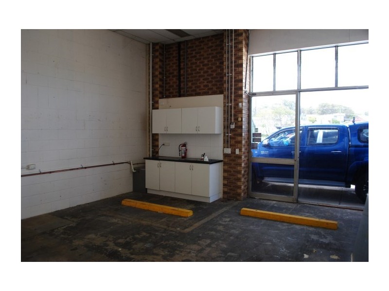 3381 Pacific Highway, Slacks Creek QLD 4127