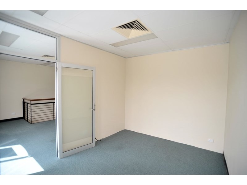 10/3352 Pacific Highway, Springwood QLD 4127