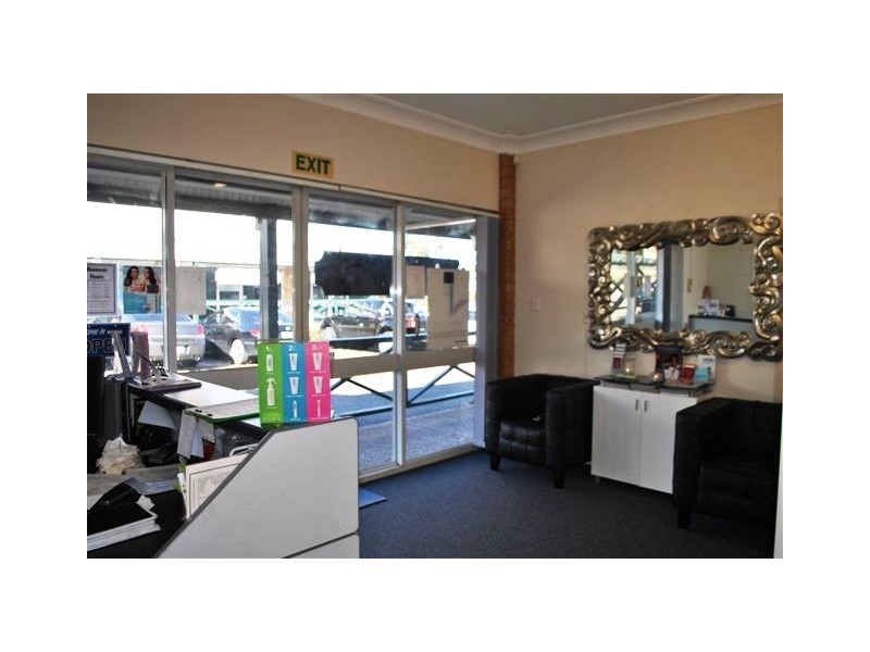 4/3460 Pacific Highway, Springwood QLD 4127