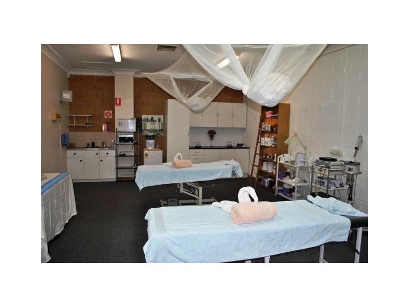 4/3460 Pacific Highway, Springwood QLD 4127