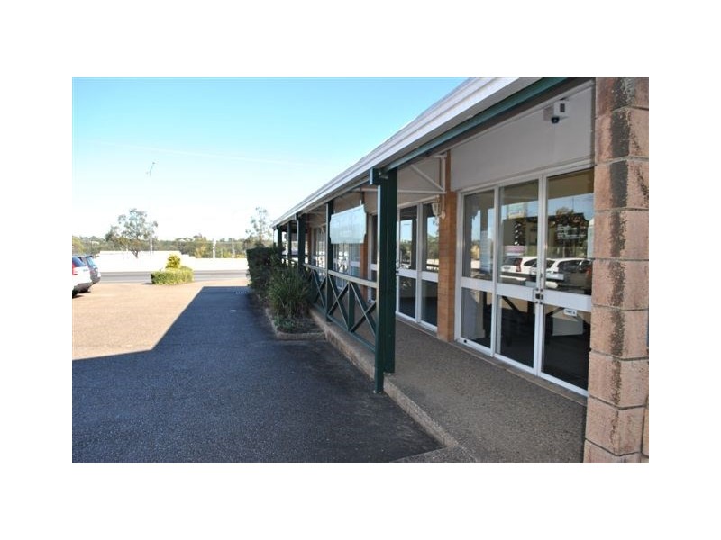 4/3460 Pacific Highway, Springwood QLD 4127