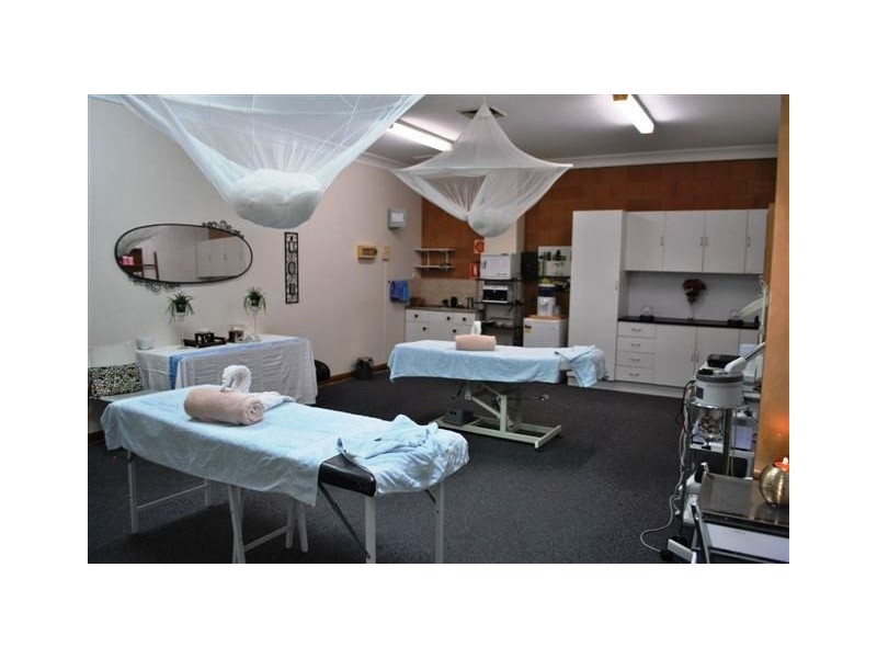 4/3460 Pacific Highway, Springwood QLD 4127