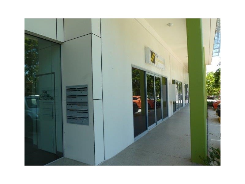 3103/2994 Logan Road, Springwood QLD 4127
