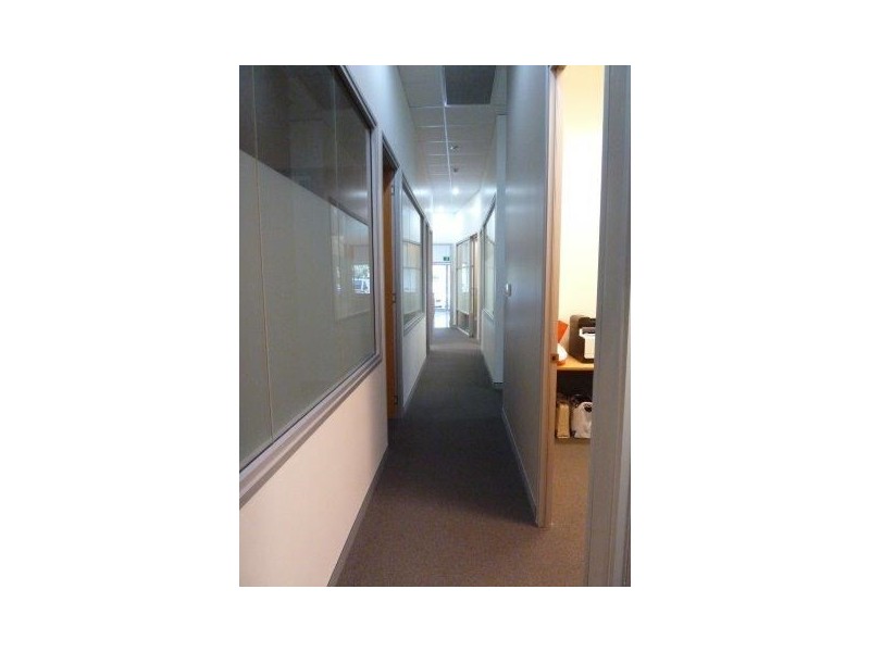 3103/2994 Logan Road, Springwood QLD 4127