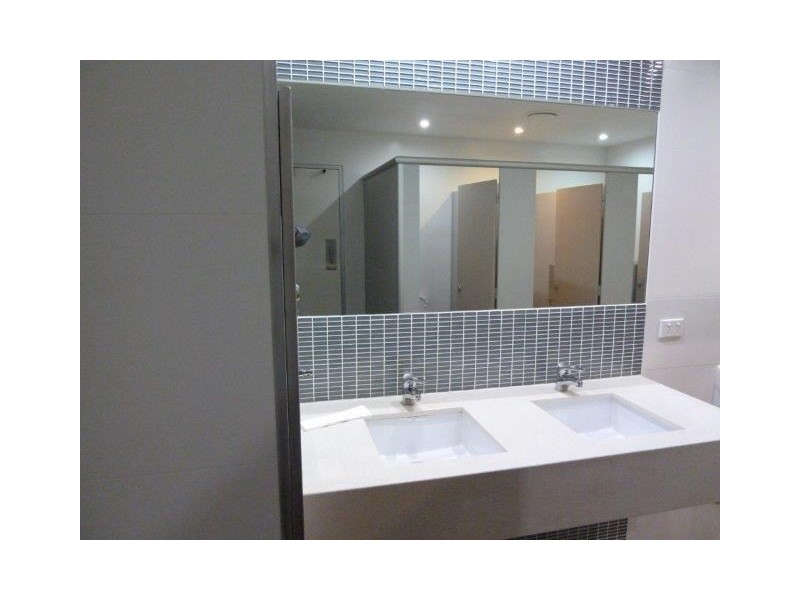 3103/2994 Logan Road, Springwood QLD 4127