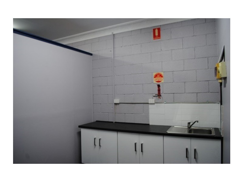 17/3460 Pacific Highway, Springwood QLD 4127