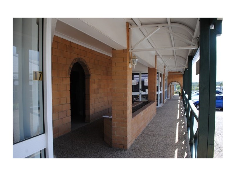 17/3460 Pacific Highway, Springwood QLD 4127