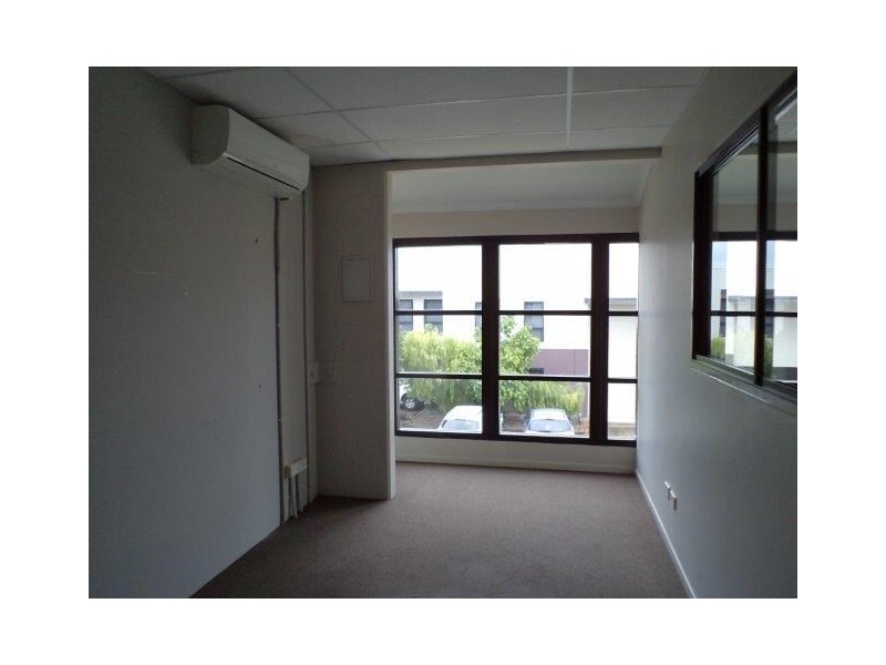 9/16-18 Riverland Drive, Loganholme QLD 4129