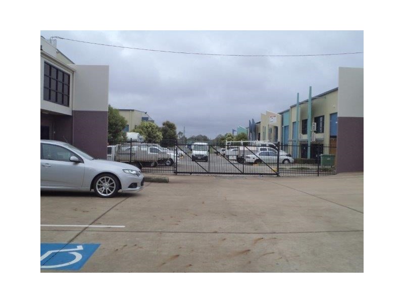 9/16-18 Riverland Drive, Loganholme QLD 4129