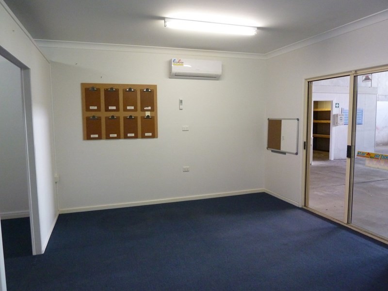U3/20-22 Old Pacific Highway, Yatala QLD 4207