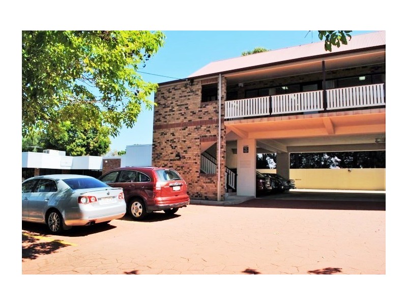 2/16 Vanessa Boulevard, Springwood QLD 4127