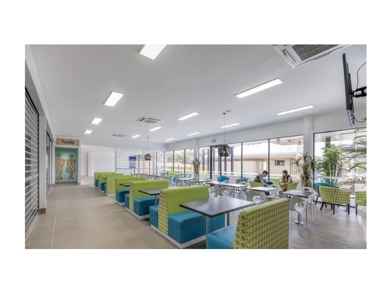 3765 Pacific Highway, Slacks Creek QLD 4127