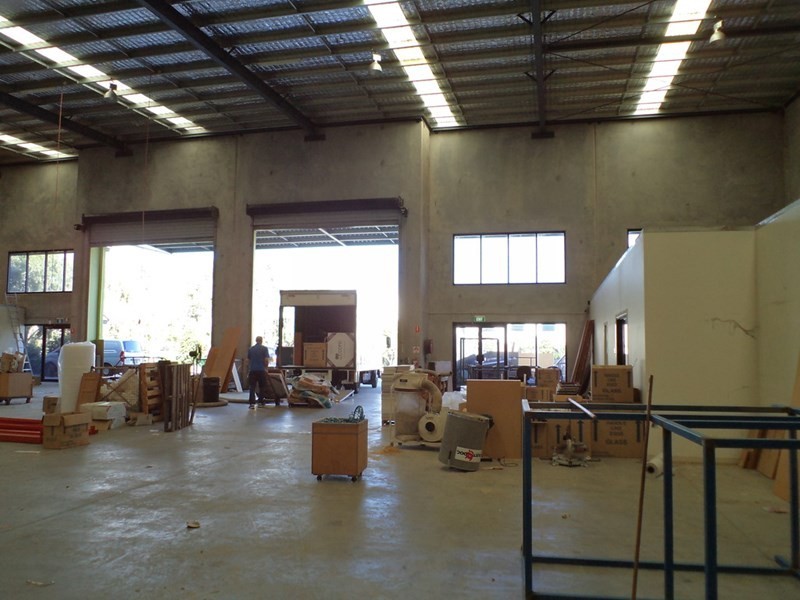 33 Nealdon Drive, Meadowbrook QLD 4131