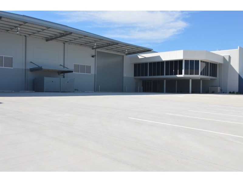 8 Freight Street, Yatala QLD 4207