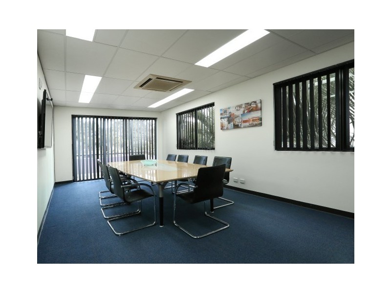 3912 Pacific Highway, Loganholme QLD 4129