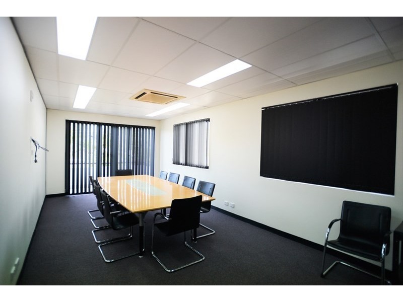 3912 Pacific Highway, Loganholme QLD 4129