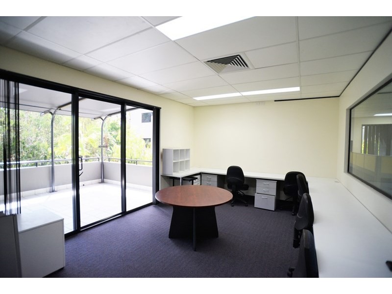 3912 Pacific Highway, Loganholme QLD 4129