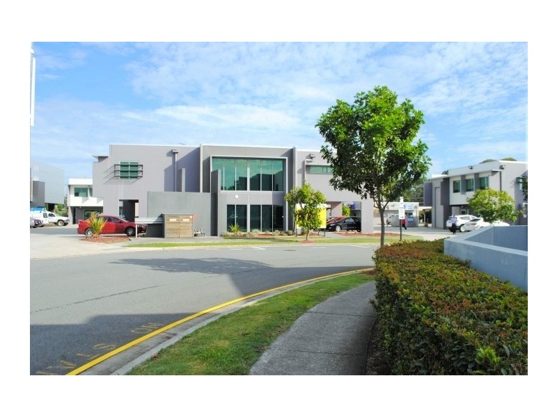 2/3-19 University Drive, Meadowbrook QLD 4131