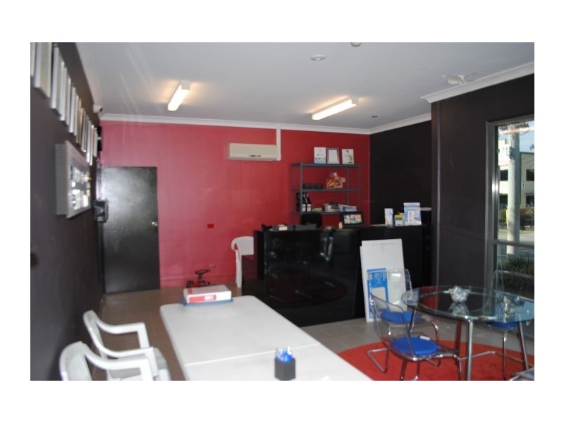 1/172 NORTH Road, Woodridge QLD 4114